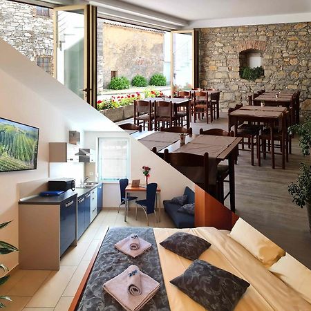 Restaurant & Apartments Getaway Pri Kobalu Vipava Exterior photo
