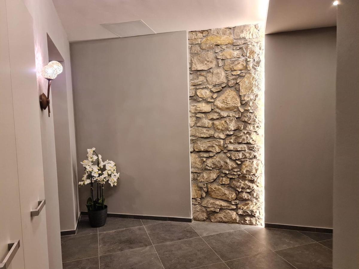 Restaurant & Apartments Getaway Pri Kobalu Vipava Exterior photo
